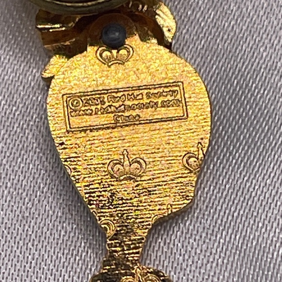 Red Hat Society Lady Brooch. Her waist down moves back & forth. NWOT - Picture 4 of 4